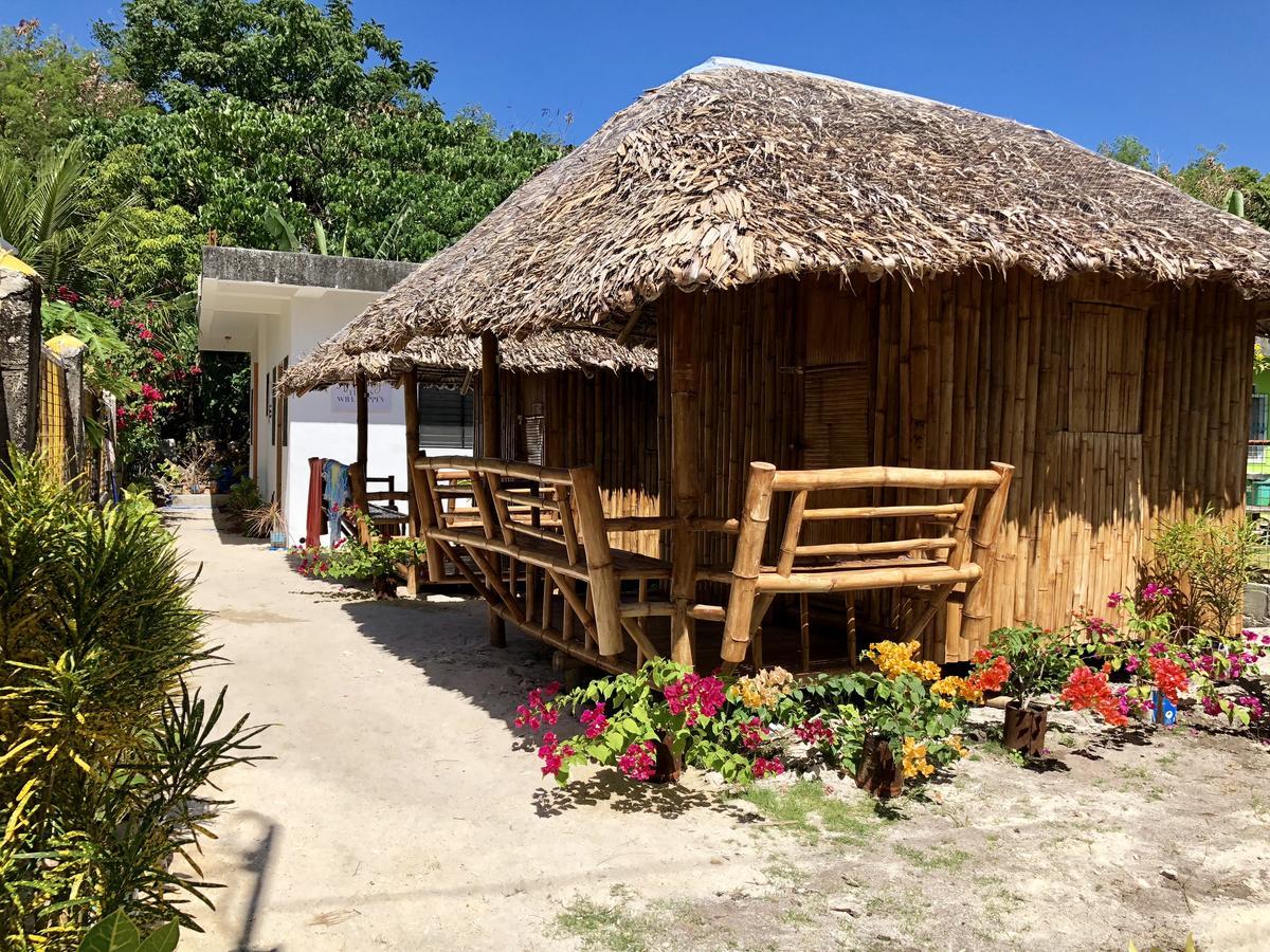 Lionfish Backpackers Malapascua (Adults Only) Hostel Buitenkant foto